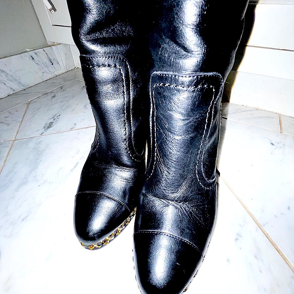 CHANEL black calve skin cc logo over the knee boot - Picture 8 of 14